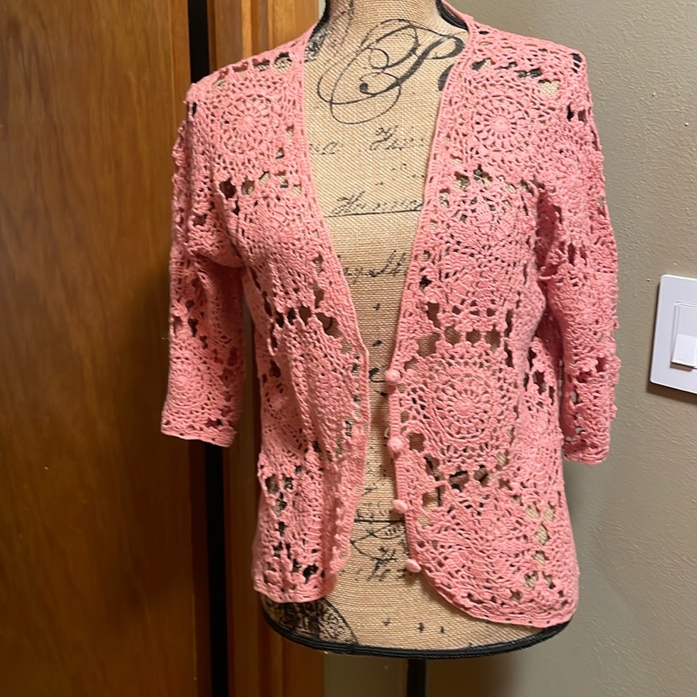 Newport News Peach Crocheted Fancy Sweater/Shrug Size Large